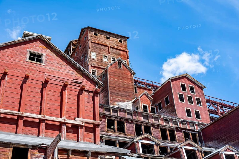 Kennicott Red Buildings, Kennicott Concentration Mill to extract copper from quarried rock, Historic Kennecott Copper Mine, National Historic Landmark, Wrangell St. Elias National Park, Alaska, USA