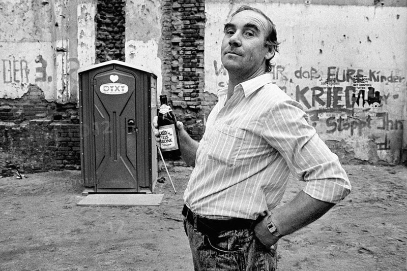 Leipzig, 1991, man with beer bottle, Leipzig, Germany