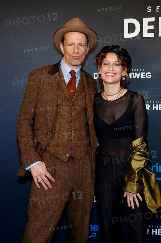 Alexander Scheer and Kristin Suckow at the premiere of FITZEKS DER HEIMWEG at the Delphi Filmpalast in Berlin on 14 January 2025