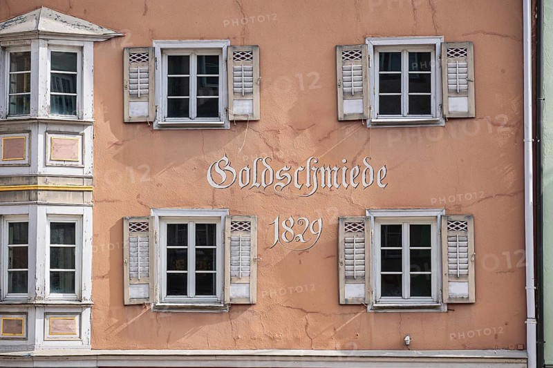 Detailed view of a traditional Bügerhaus with window and shutters, filling the format, in the historic old town of Rottweil with the inscription Goldschmiede 1829, Rottweil district, Baden-Württemberg, Germany