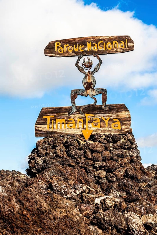 Fire Mountains of Timanfaya National Park, Montanas del Fuego, Lanzarote, Canary Islands, Spain