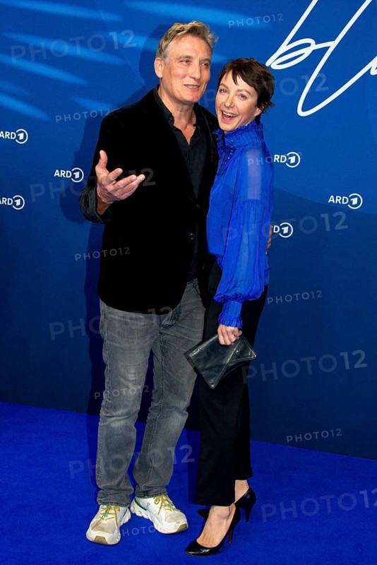 Oliver Masucci, Julia Koschitz, ARD BLUE HOUR 2025, Photo Call, Hotel Telegraphenamt, Berlin, 14.02.2025