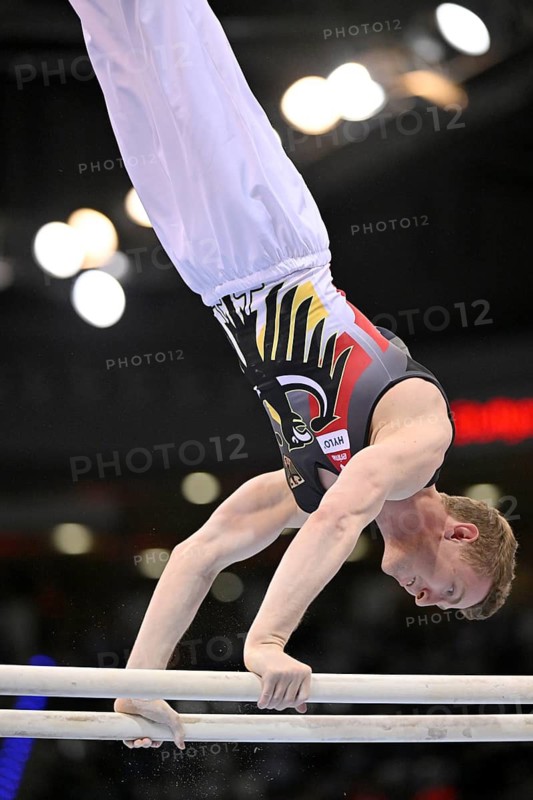 Nils Dunkel GER parallel bars action gymnastics, EnBW DTB-Pokal, Porsche-Arena, Stuttgart, Baden-Württemberg, Germany