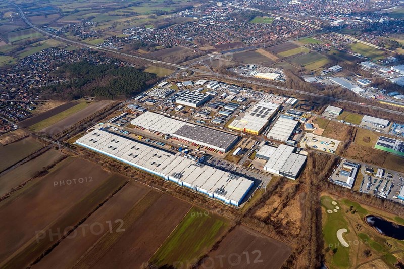 Industrial park, logistics, hall, Amazon, online, retailer, work, employer, just outside Hamburg, aerial view, export, import, warehouse, freight, service, warehouse, storage, distribution, economy, commerce, motorway, Winsen, Lower Saxony