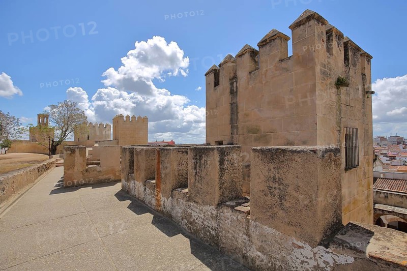 Alcazaba with Torre de lo Caballeros, historic city fortifications and defensive defence tower with battlements, landmark, Plaza Alta, Badajoz, Extremadura, Spain