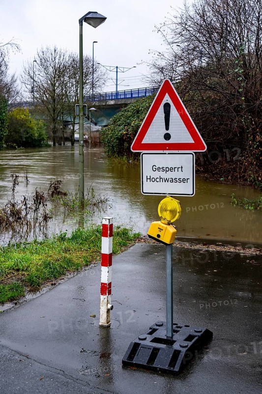 High water on the Ruhr, here near Hattingen, at a flooded campsite, after days of continuous rain, North Rhine-Westphalia, Germany