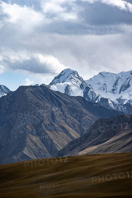 Mountain landscape, Tian Shan, Sky Mountains, Sary Jaz Valley, Kyrgyzstan