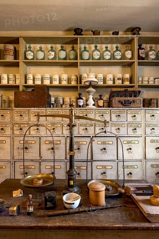 Old pharmacy, counter with scales, counter, herbs, medicines, pharmacist's cabinet with drawers, wall cabinet, house from Rauschenberg, market square, Hessenpark Open-Air Museum, Neu-Anspach, Taunus, Hesse, Germany