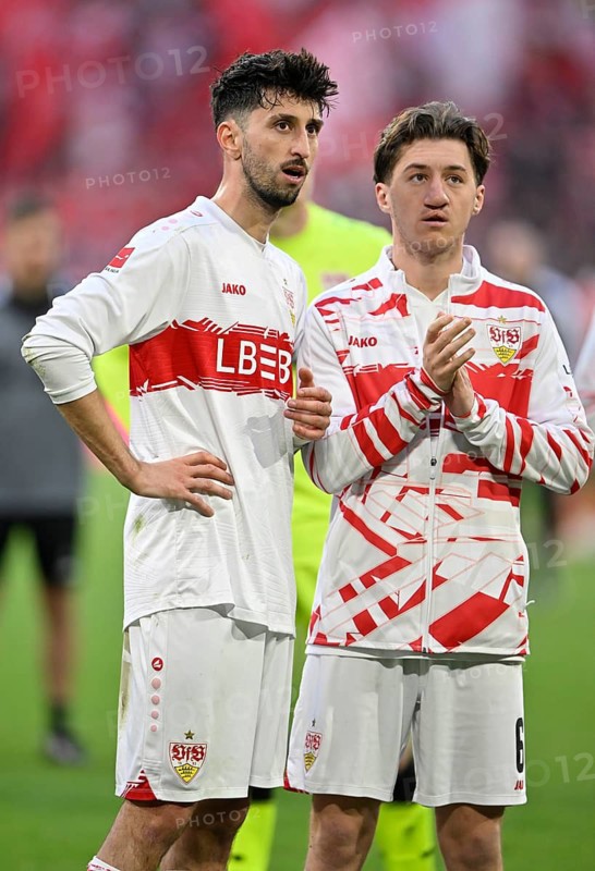 Atakan Karazor VfB Stuttgart (16) Angelo Stiller VfB Stuttgart (06) disappointed Soccer Bundesliga, Allianz Arena, Munich, Bavaria, Germany