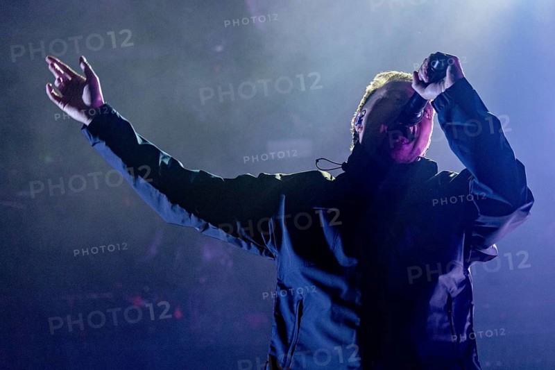 Singer Samuel David Carter from Architects live at Swiss Life Hall, Hanover, 13.01.2026