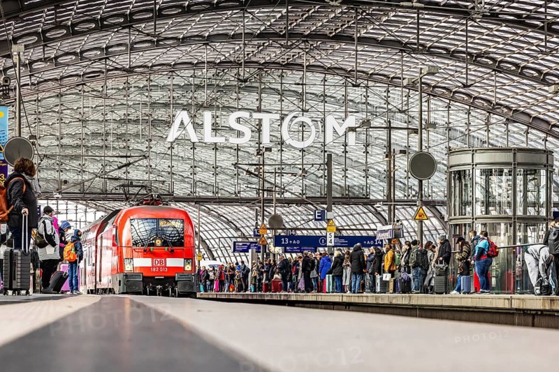 Berlin Central Station by train. Travelers on the platform. RegionalExpress RE2 to Cottbus. Berlin, Germany