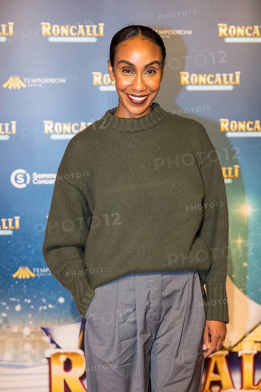 Hadnet Tesfai at the premiere of the 20th Original Roncalli Christmas Circus in Berlin's Tempodrom on 20 December 2024
