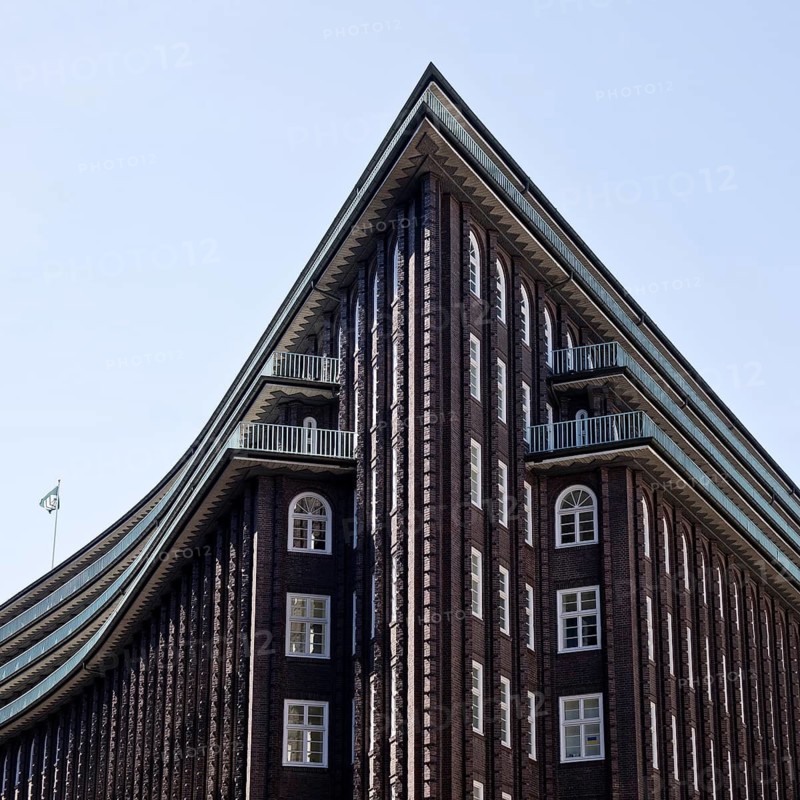 Chilehaus, with its spire reminiscent of a ship's prow, icon of Expressionism, UNESCO World Heritage Site, Hamburg, Germany