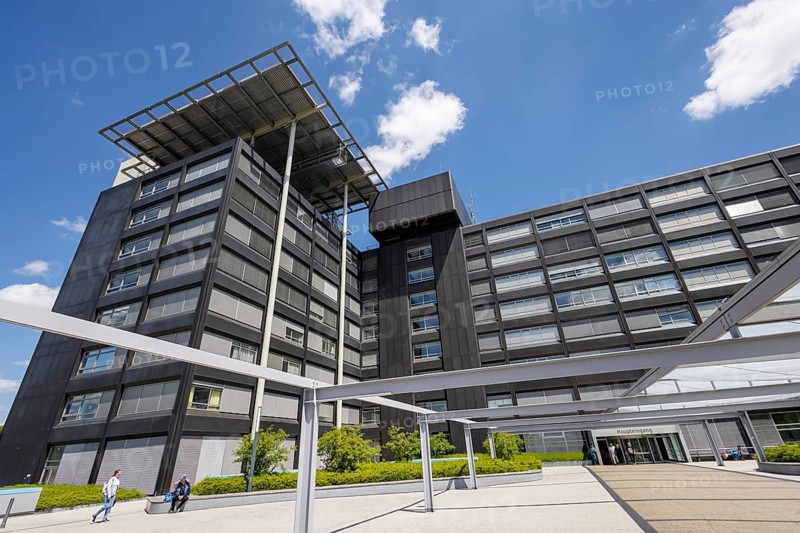 Federal Defence Hospital Ulm BWK, exterior view of the building. Ulm, Baden-Württemberg, Germany