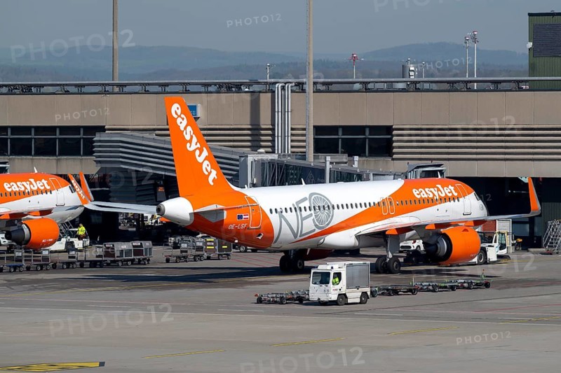 Aircraft easyJet Europe, OE-LSF, Airbus A320neo