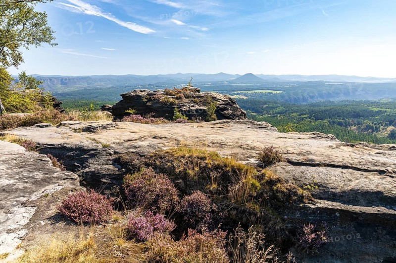 From the Großer Zschirnstein, view to the east to the Rosenberg, Reinhardtsdorf-Schöna, Saxon Switzerland, Saxony, Germany