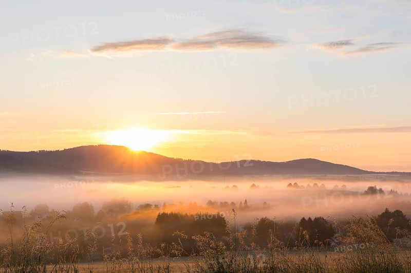 Oberlausitzer Bergland with fog at sunrise, view from Callenberg, Schirgiswalde-Kirschau, Saxony, Germany