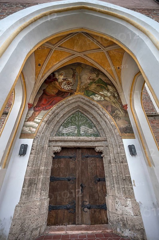 Portal of the Church of the Assumption of Mary, late Gothic Saalkirche, Erlach district of Simbach am Inn, Lower Bavaria, Germany