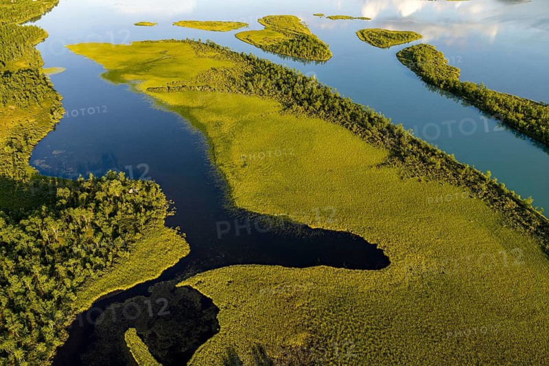 Aerial view of river Vistasjohka, branching river arms, turquoise colored river, Vistasvagge valley, Nikkaluokta, Norrland, Sweden