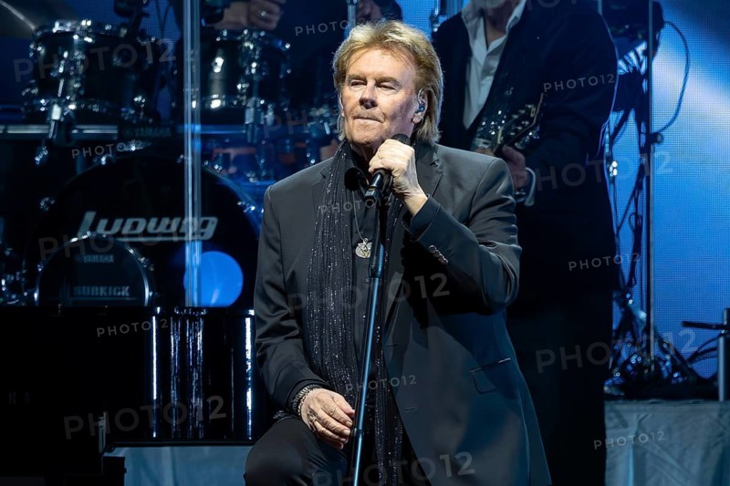 Howard Carpendale singer, pop, folk music, my farewell tour, live on 16.04.2026, Uber Arena, Berlin, Germany < english> Howard Carpendale, singer, pop, folk music, my farewell tour, live on April 16th, 2026, Uber Arena, Berlin, Germany