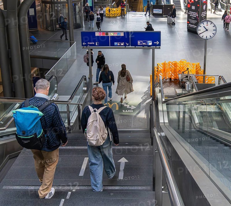 Central Station, yellow barriers on escalators at Berlin Central Station, which have been defective for 5 months and have not been repaired, Germany