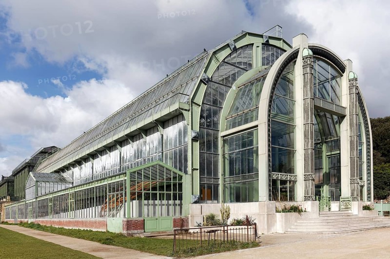 Grandes Serres greenhouse, 19th century steel structure, Jardin de Plantes, Botanical Garden, Paris, France