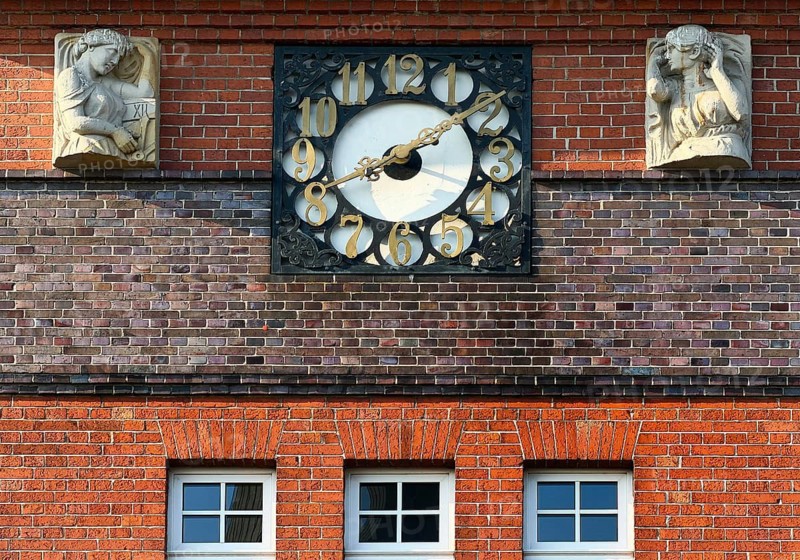 The clock at the old town hall, detail, Papenburg, Emsland, Lower Saxony, Germany