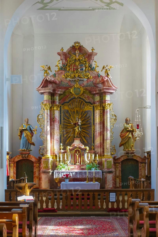 St. John Nepomuk Catholic Church, sacred art, altar, Mary with infant Jesus, Madonna, crucifix, Wilflingen, Langenenslingen parish, Baden-Württemberg, Germany