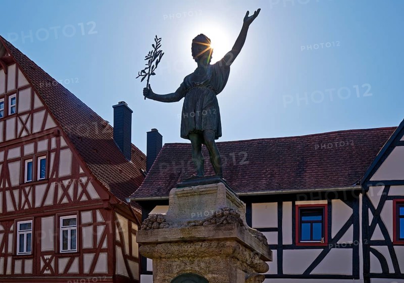 Platz des Friedens with peace monument, Steinheim, Hanau, Hesse, Germany