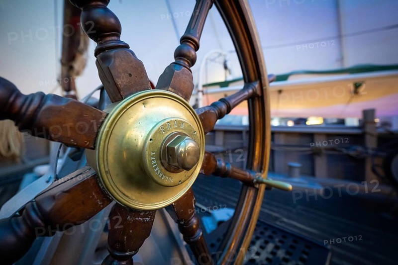 Rudder system, steering wheel, upper deck, historic polar research ship Fram by Fridtjof Nansen and Roald Amundsen, Fram Museum, Fram Museum (Museum of Polar Expeditions), Bygdøy Museum Island, Oslo, Norway