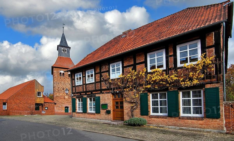 Schnackenburg is a town with around 600 inhabitants in the district of Lüchow-Dannenberg and is the easternmost municipality in Lower Saxony. It is one of the smallest cities in Germany, Schnackenburg, Lower Saxony, Federal Republic of Germany