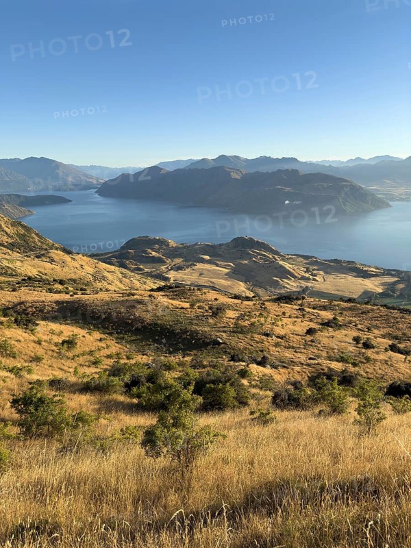 Hiking trail to Roys Peak Lookout, Lake Wanaka, Wanaka, South Island, New Zealand, Oceania