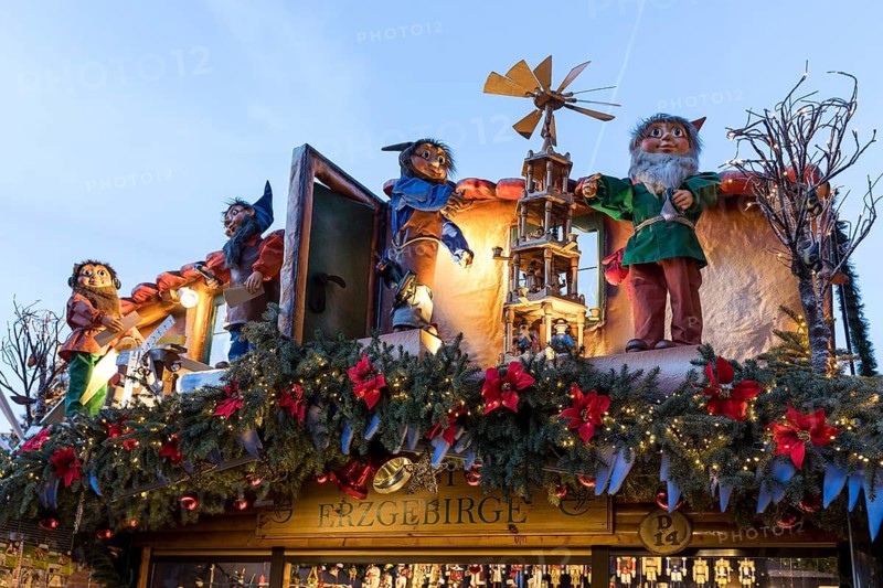 Detailed decoration on the stalls of the Striezelmarkt Christmas market, Dresden, Saxony, Germany