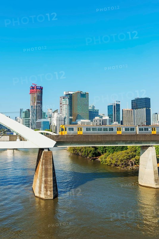 Skyline of Central Business District (CBD) and Brisbane River, Brisbane, Queensland, Australia