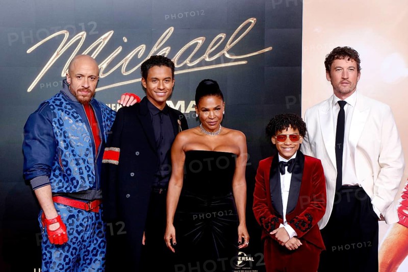 KeiLyn Durrel Jones, Jaafar Jackson, Nia Long, Juliano Valdi and Miles Teller at the world premiere of the movie Michael on Uber Platz in Berlin on 10.04.2026