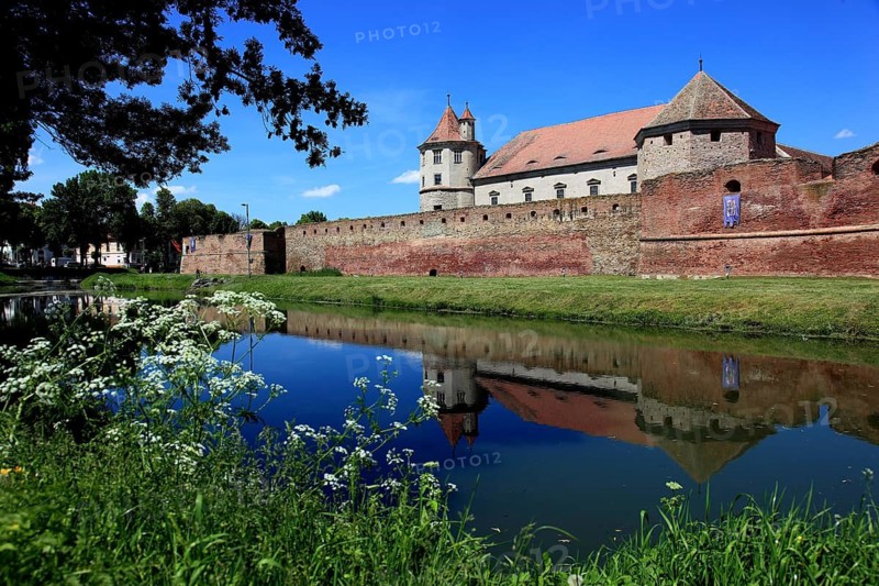 Fogarash Fortress, Cetatea Fagarasului, a historical monument, construction began in 1310, in the city of Fagaras, the fortress is now home to the Museum of the Fagaras Land, Brasov District, Transylvania, Romania