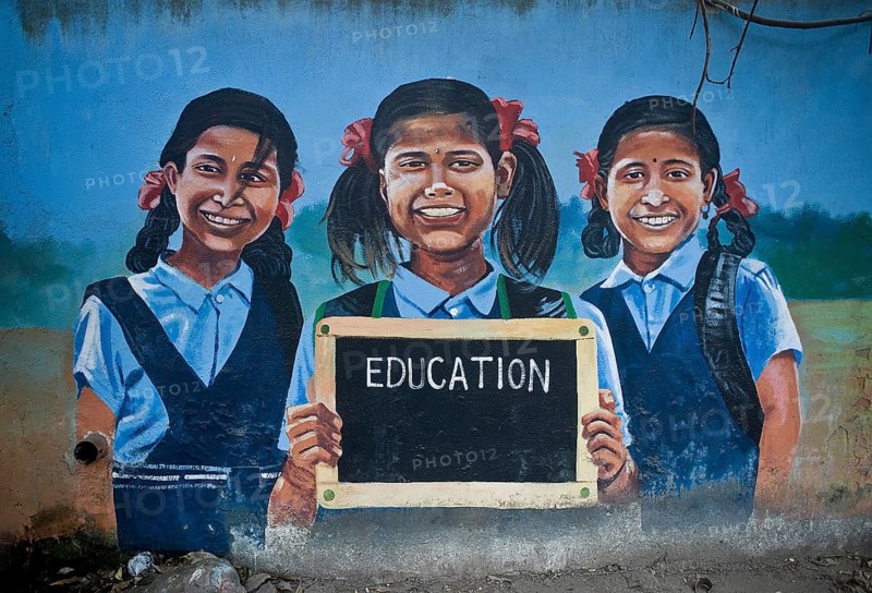 Mural painting promoting education for girls (Odisha, India)