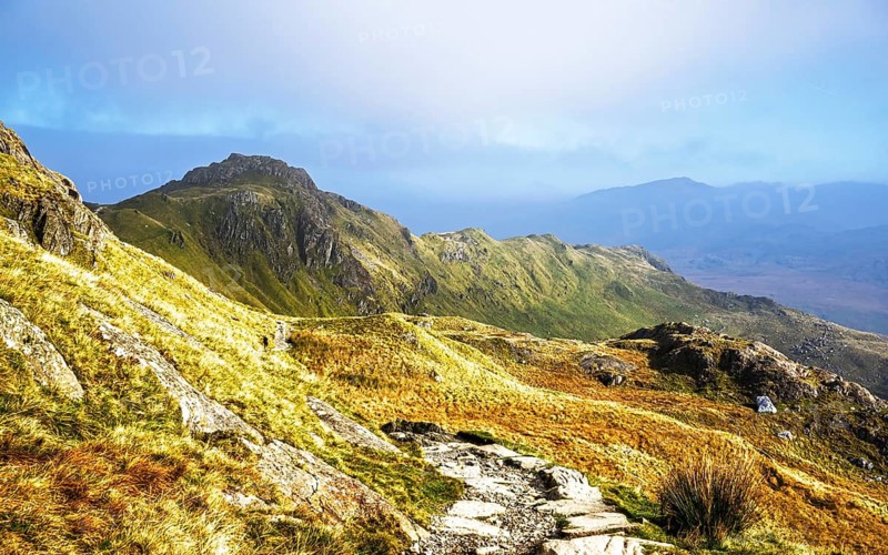 Pyg Track over Llyn Llydaw lake, Pen-y-Pass, mountain pass, Snowdonia, Gwynedd, north-west Wales, UK