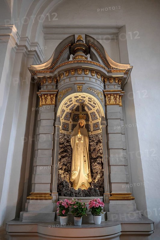 Marian altar in the Gothic hall church of St Jakob, construction began around 1400, Pfarrpl. 11 A, Straubing, Lower Bavaria, Germany