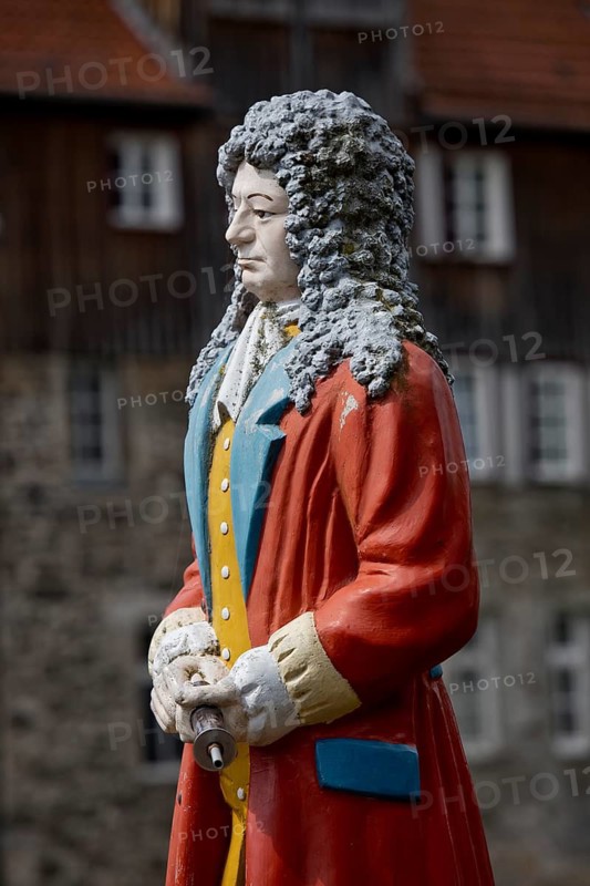 Figure of the doctor and miracle healer Dr. Eisenbarth by Darius Monser, Hannoversch Münden, Lower Saxony, Germany