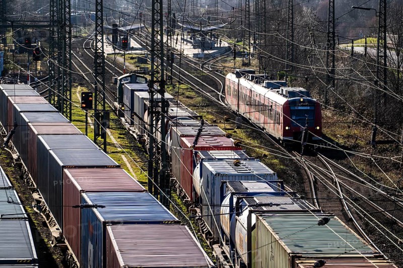 Local trains on the line, container trains in the freight yard, so-called installation tracks in Duisburg-Rheinhausen, freight trains are parked here at short notice in front of continuing their journey, either to the trimodal terminal in Logport Duisburg or from there to distant destinations, such as China, as part of the new Silk Road, North Rhine-Westphalia, Germany