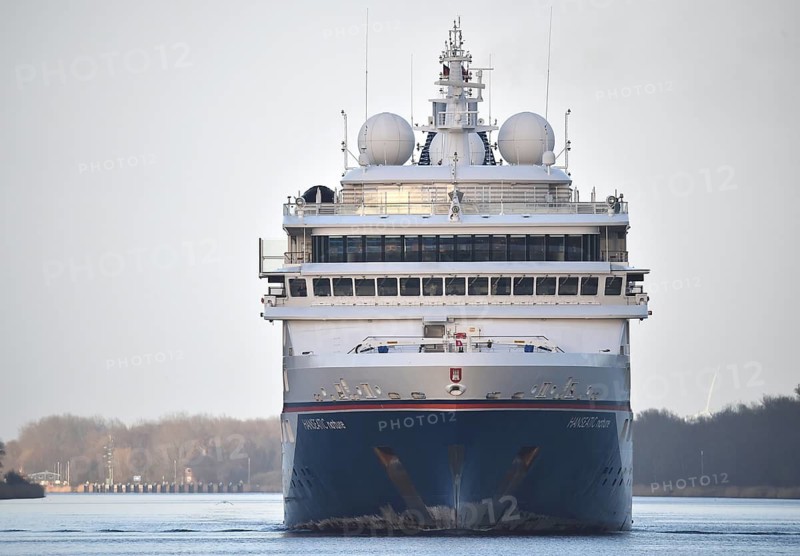 Cruise ship HANSEATIC nature sails in the Kiel Canal, NOK, Kiel Canal, Kiel Canal, Schleswig-Holstein, Germany