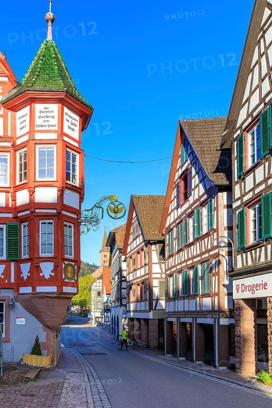 Historic half-timbered houses with town church, old town centre of Schiltach, Black Forest, Baden-Württemberg, Germany