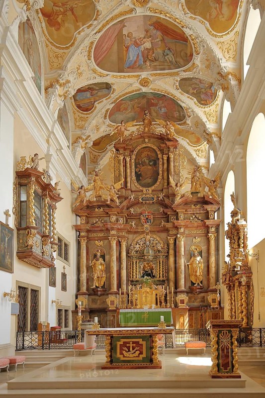 Magnificent baroque basilica with frescoes, pulpit and decorations, chancel, interior view, Frauenkirchen, Lake Neusiedl, Burgenland, Austria