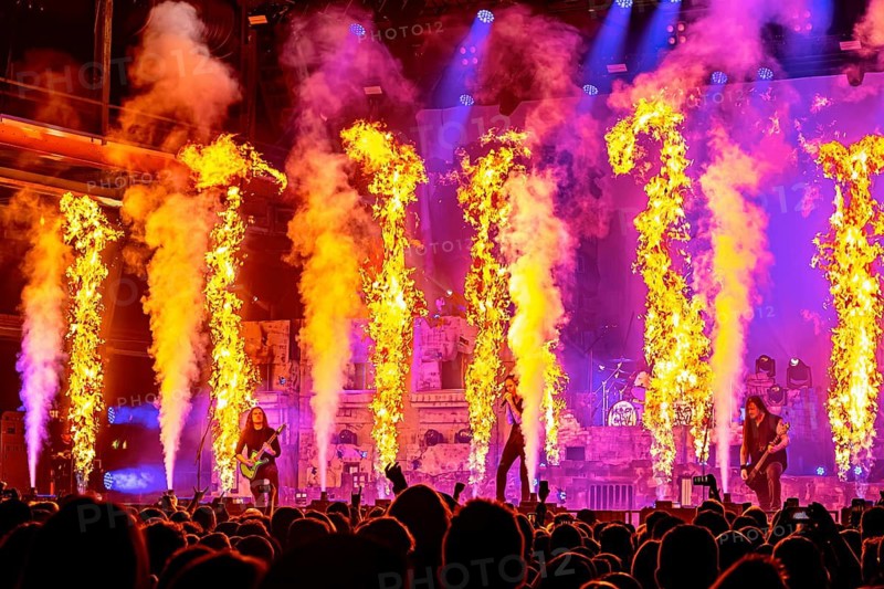 Heaven Shall Burn live on Heimat Over Europe Tour 2026 at Zenith in Munich on 21.03.2026