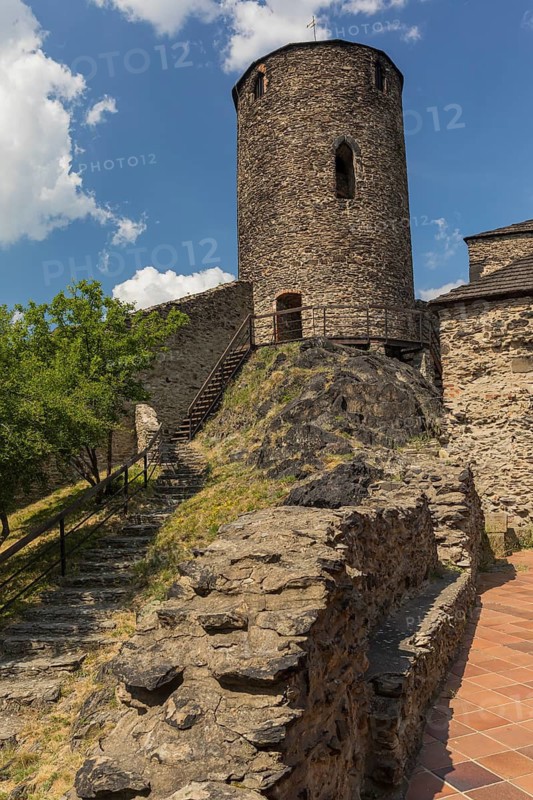 Strekov Castle (German: Schreckenstein) is perched atop a cliff above the River Elbe, near the city of Ustí nad Labem in the Czech Republic