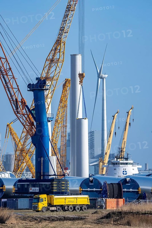 The seaport of Eemshaven, Julianahaven Basin, is where the components, rotors, tower components, technical gondolas, for offshore wind farms, which are then assembled into actual wind turbines, the components are transported to the wind farms in the North Sea with large working vessels and assembled there, Eemshaven, the Netherlands