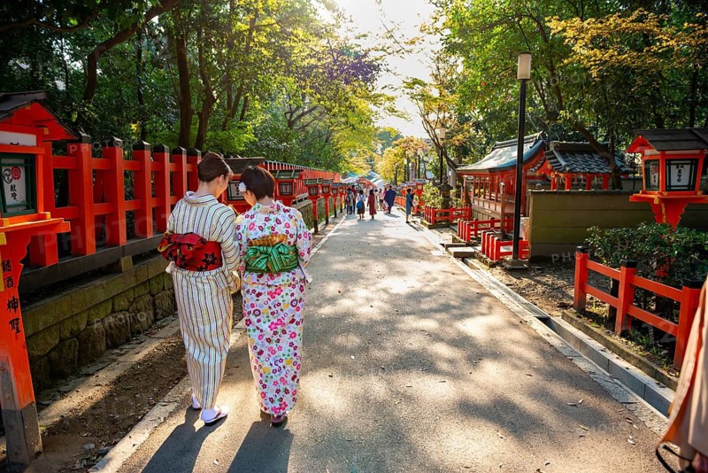 Japanese woman in colorful kimonos, Higashiyama, Kyoto, Japan