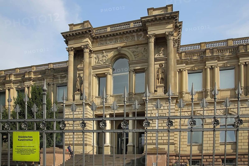 Portal of the Städel Museum, Museumsufer, Schaumainkai, Sachsenhausen, Frankfurt am Main, Hesse, Germany