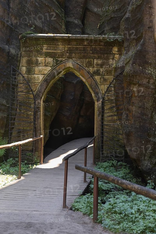 Entrance gate at Adršpach-Teplice Rocks on a sunny day, Dolní Adršpach, 549 57 Adersbach, CZ